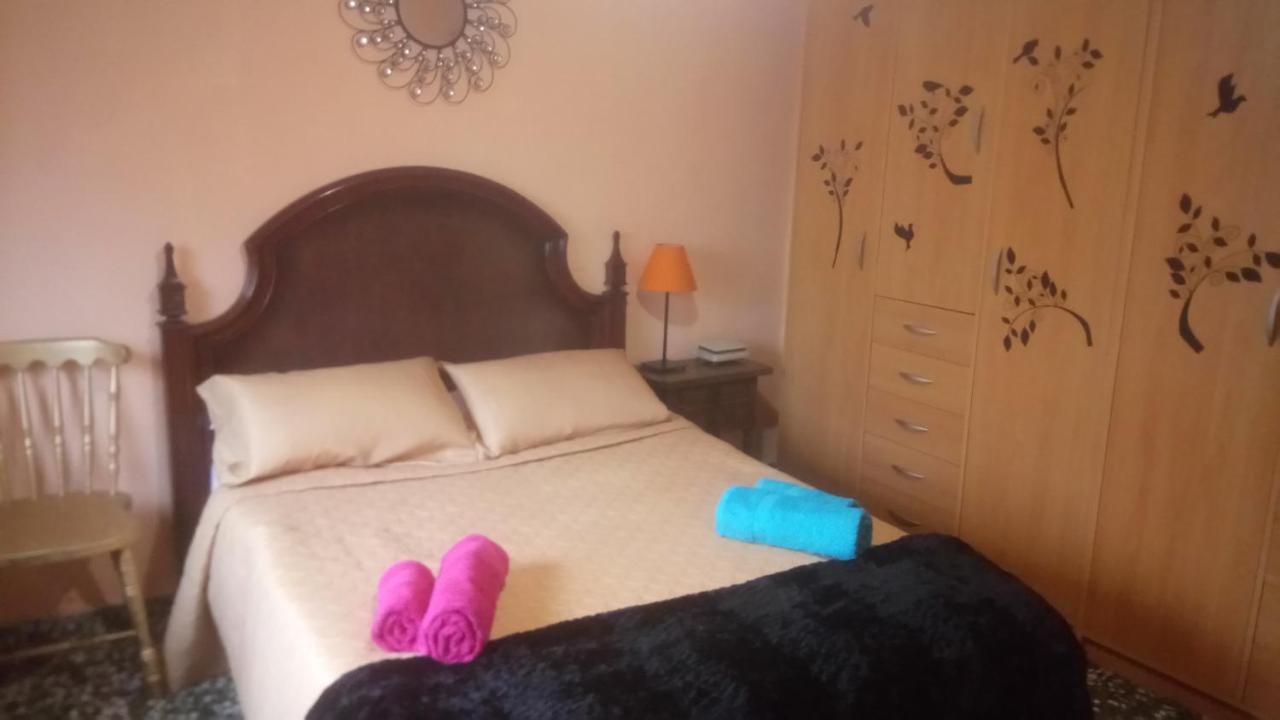Full Equipped And Comfortable Apartment With Wifi 발렌시아 외부 사진