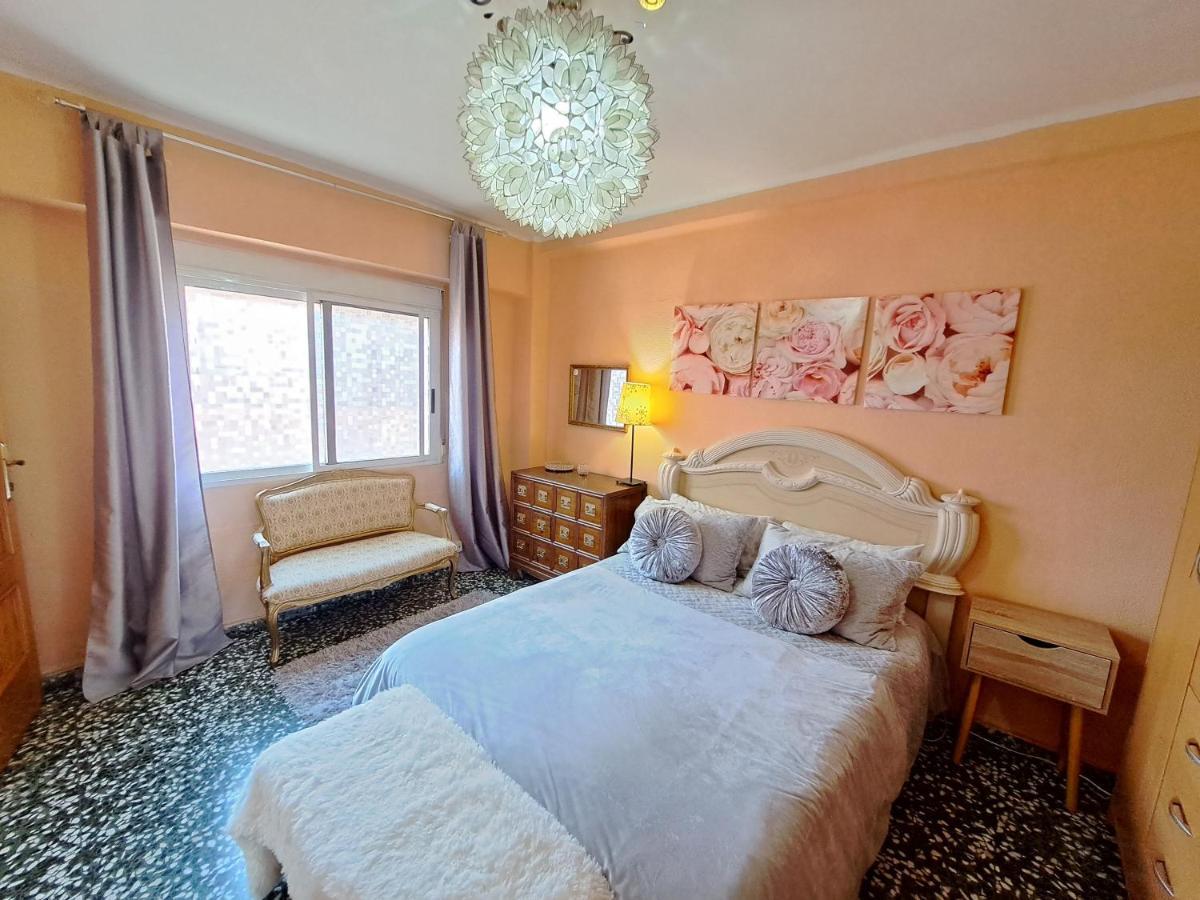Full Equipped And Comfortable Apartment With Wifi 발렌시아 외부 사진