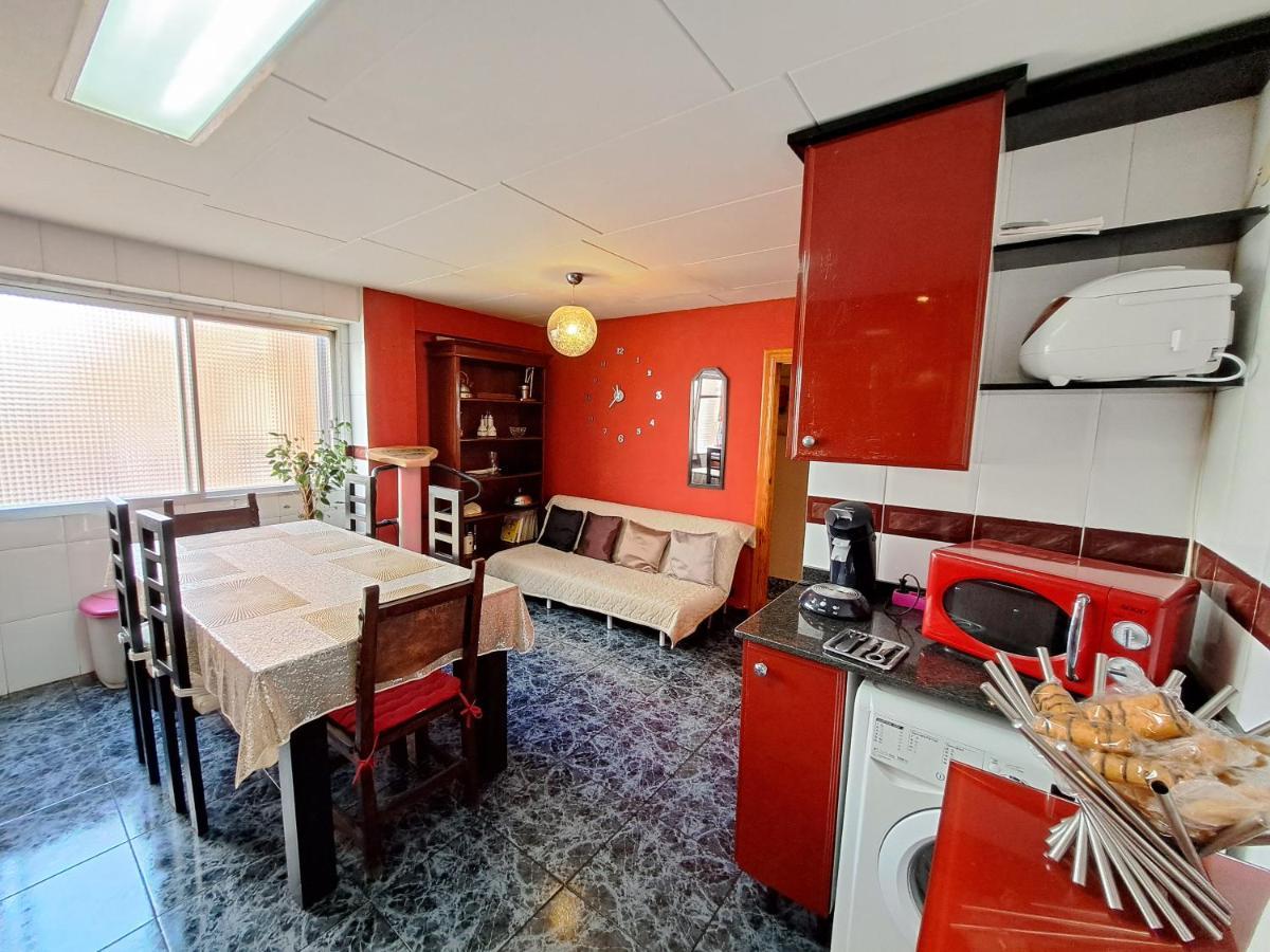 Full Equipped And Comfortable Apartment With Wifi 발렌시아 외부 사진